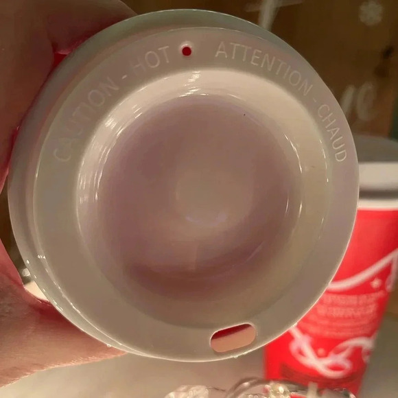 Starbucks 2021 and 2022 Limited Edition Red Holiday Reusable Cups - Picture 5 of 7